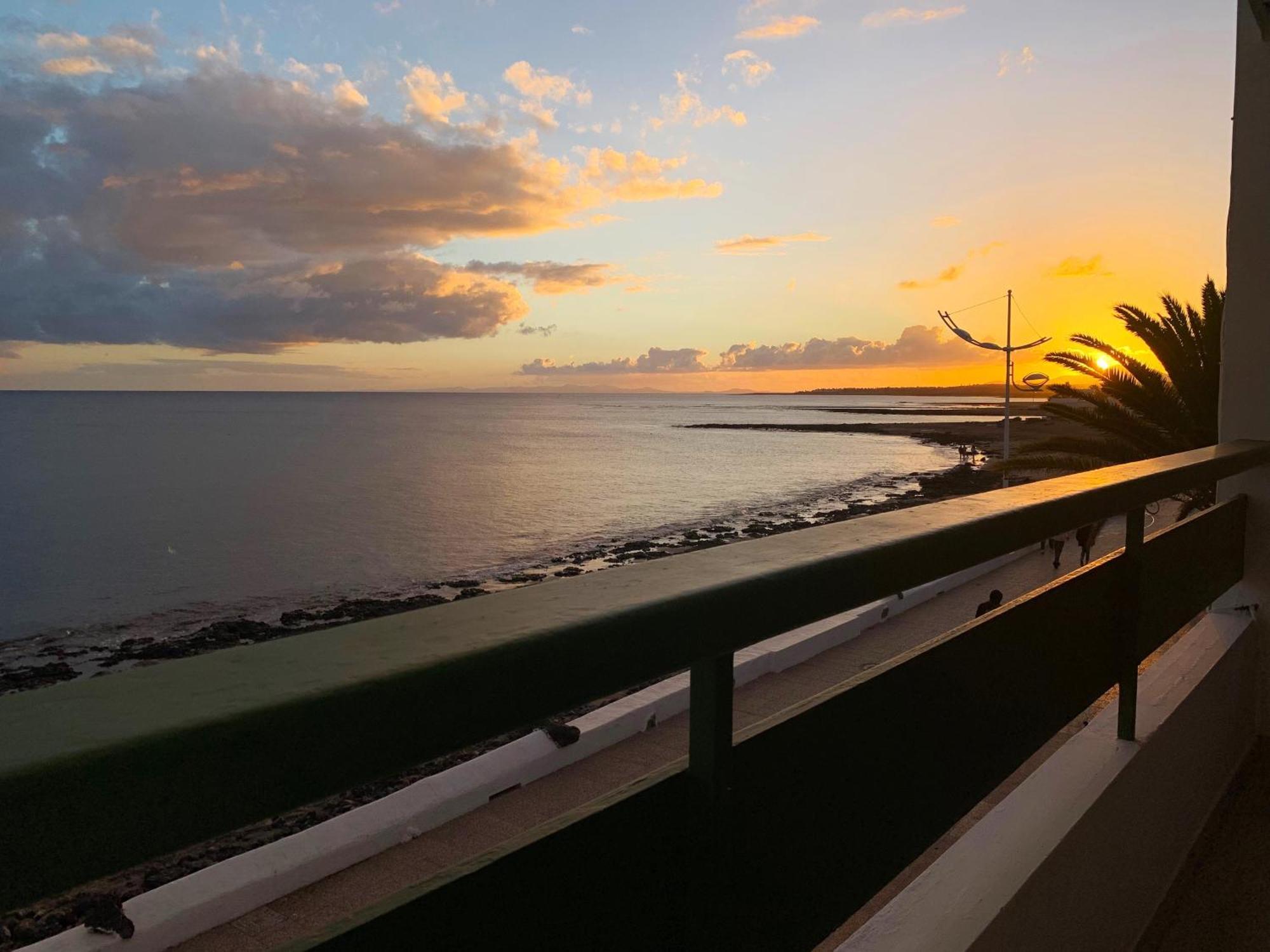 Апартаменти Lanzarote Frente Al Mar Сан-Бартоломе Екстер'єр фото