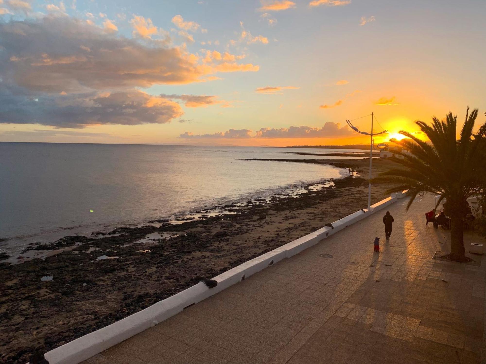 Апартаменти Lanzarote Frente Al Mar Сан-Бартоломе Екстер'єр фото